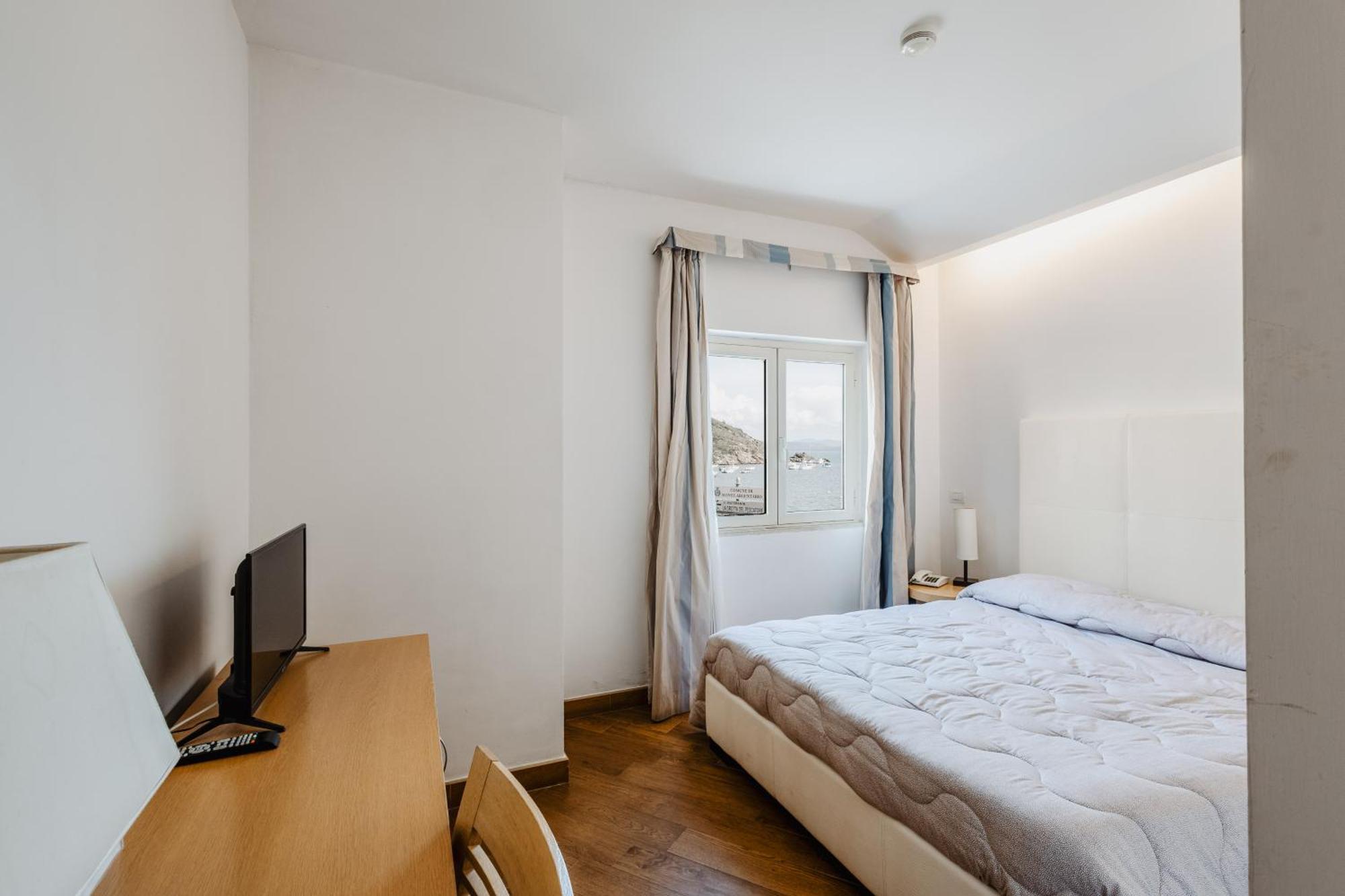 Bi Hotel Porto Ercole Kültér fotó